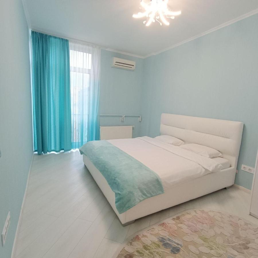 біленька в жк комфорт таун Apartment